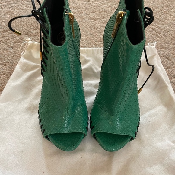Versace green python leather open toe booties size 36 - Picture 3 of 7